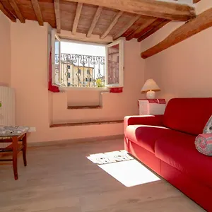  Appartamento Casa Anfiteatro Italia